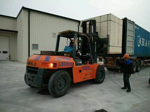 蘇州漕湖附近叉車(chē)租賃出租，設(shè)備搬運(yùn)